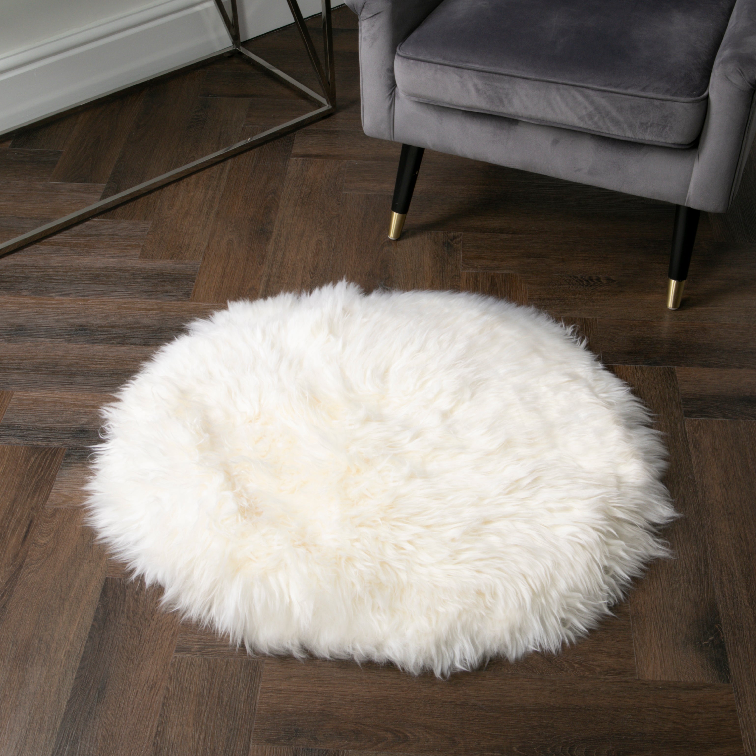 Natural White Round Sheepskin Rug - 70cm